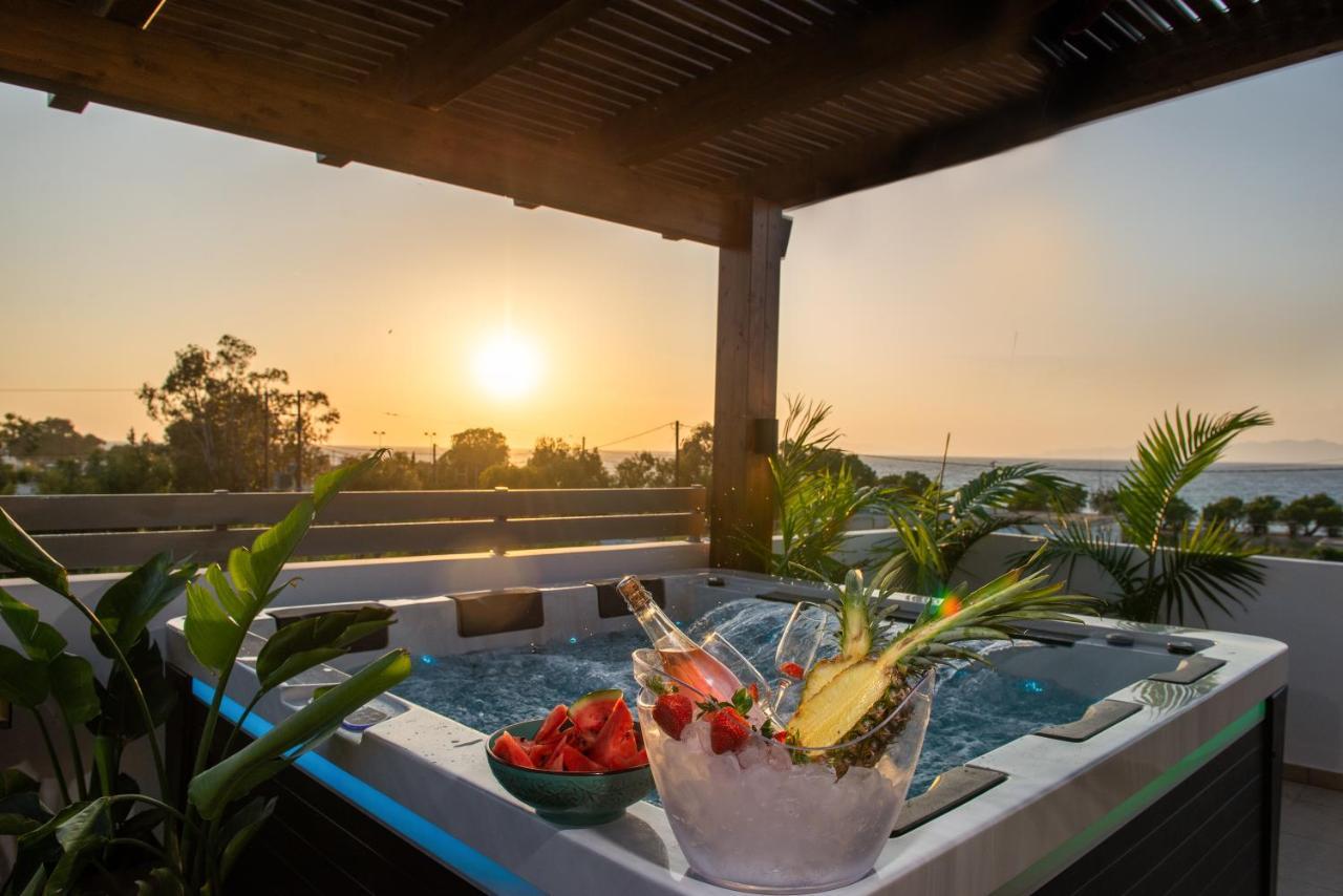 Odyssea Top View & Hot Jacuzzi Front Beach Kremasti  Exterior photo