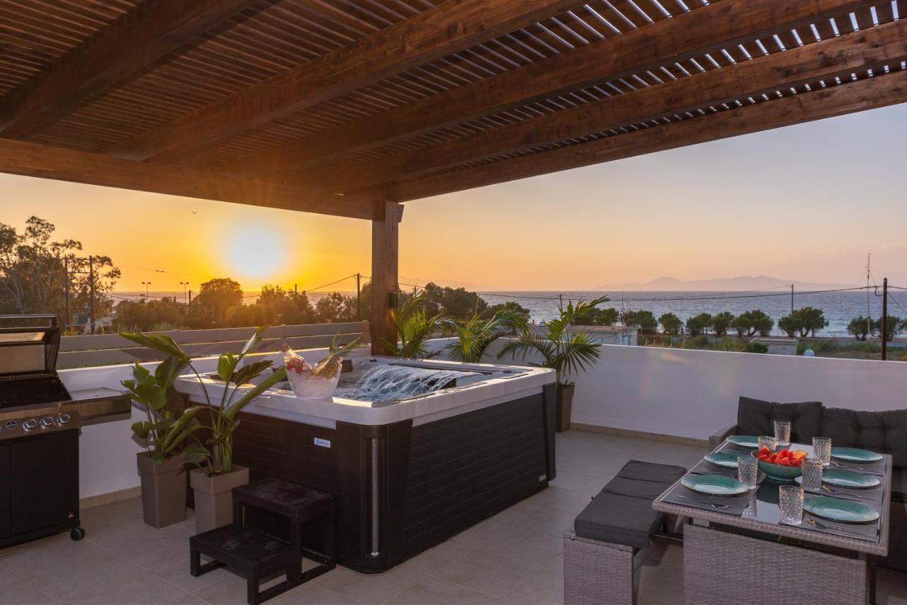 Odyssea Top View & Hot Jacuzzi Front Beach Kremasti  Exterior photo
