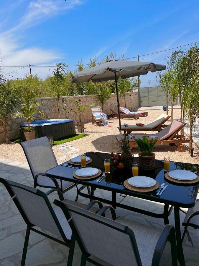 Odyssea Top View & Hot Jacuzzi Front Beach Kremasti  Exterior photo