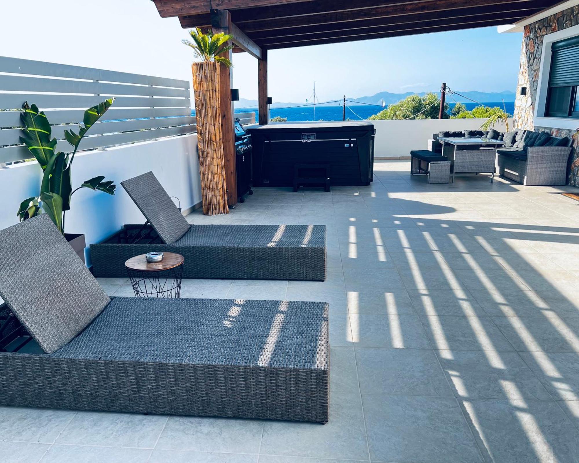 Odyssea Top View & Hot Jacuzzi Front Beach Kremasti  Exterior photo